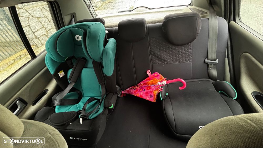 Renault Clio 1.2 Expression - 2