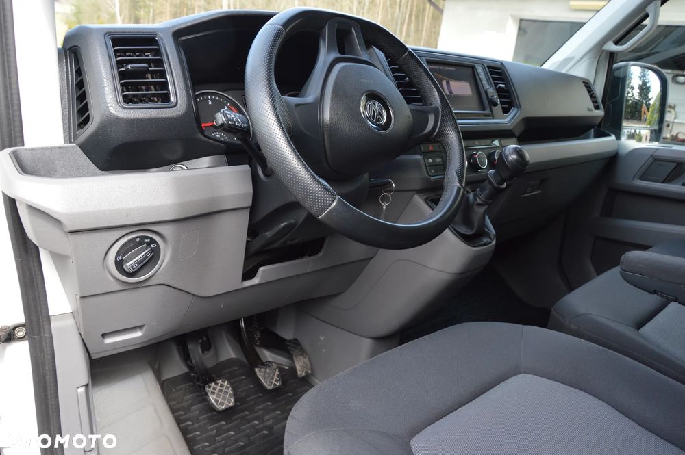 Volkswagen Crafter - 28