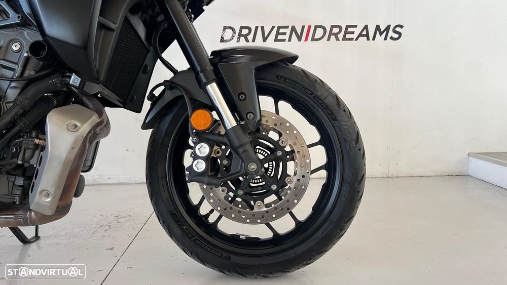 Yamaha Tracer 7 - 7