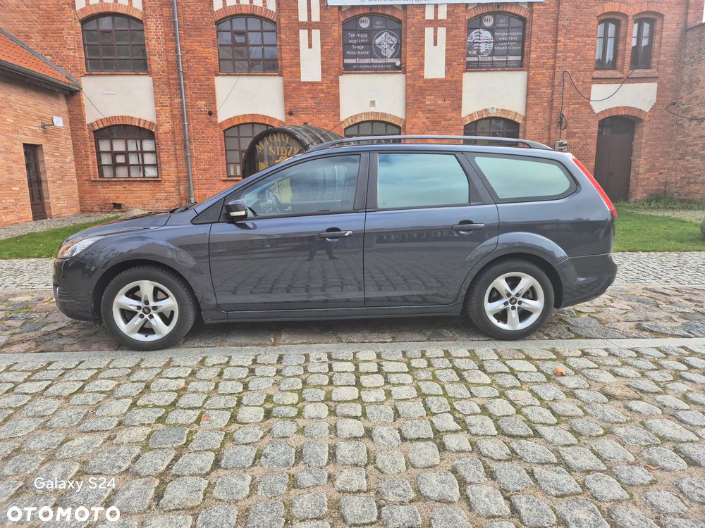 Ford Focus - 8