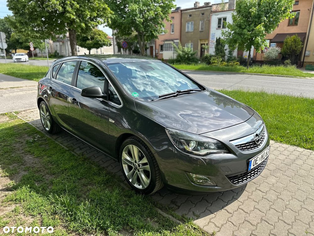Opel Astra 1.4 Turbo Innovation - 2