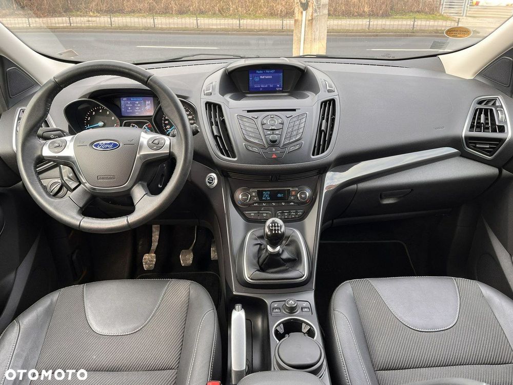 Ford Kuga 1.6 EcoBoost 2x4 Titanium - 15