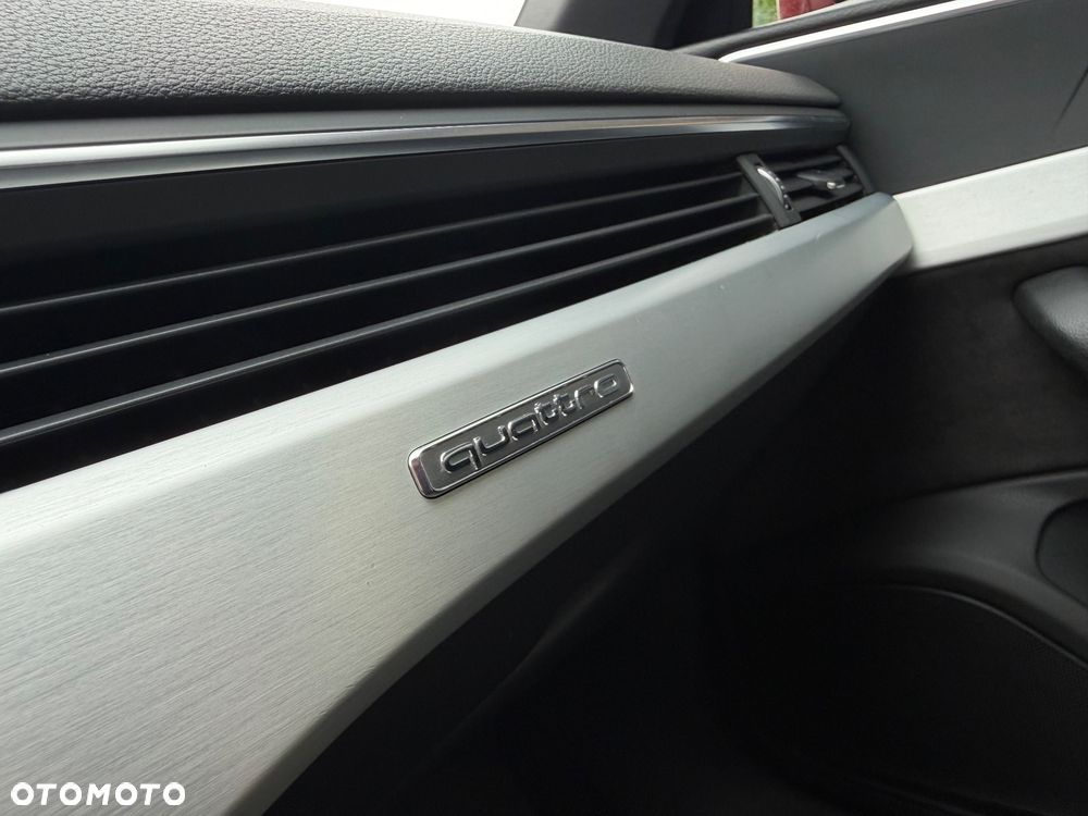 Audi A4 Avant 2.0 TDI DPF clean diesel quattro S tronic S line Sportpaket - 39