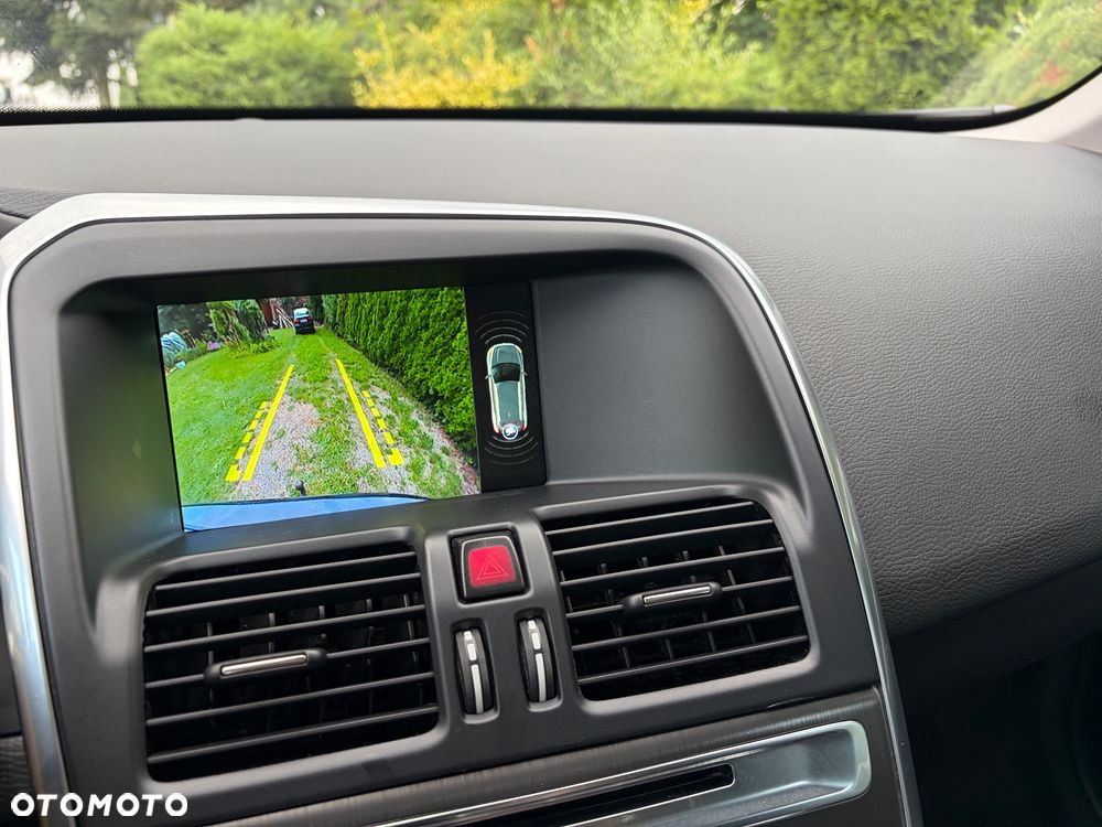 Volvo XC 60 D3 Drive-E Summum - 16