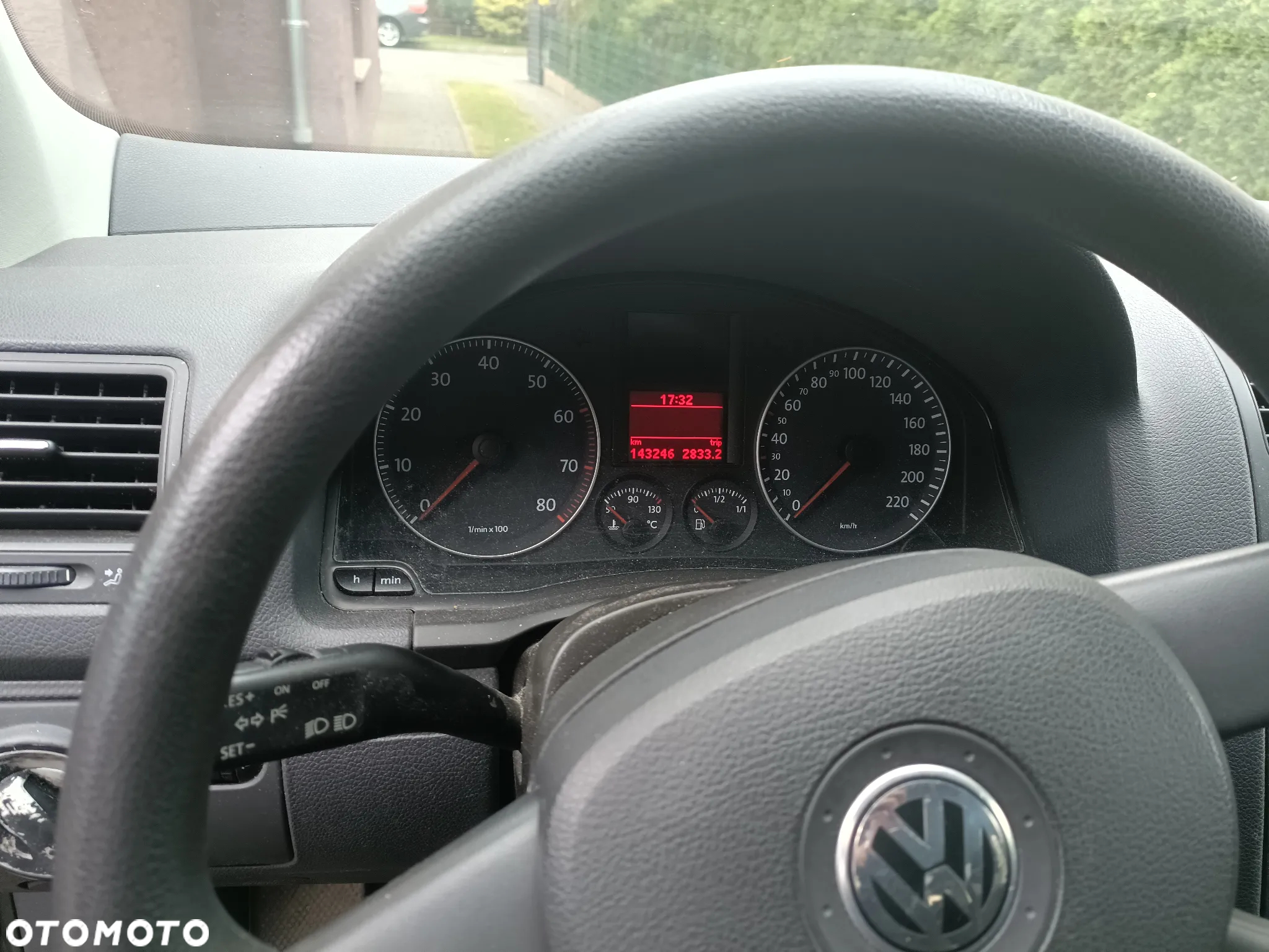 Volkswagen Golf - 8
