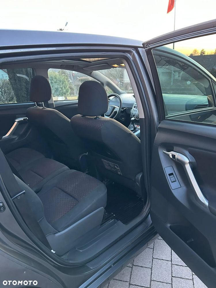 Toyota Verso 1.8 Sol 7os MS - 8