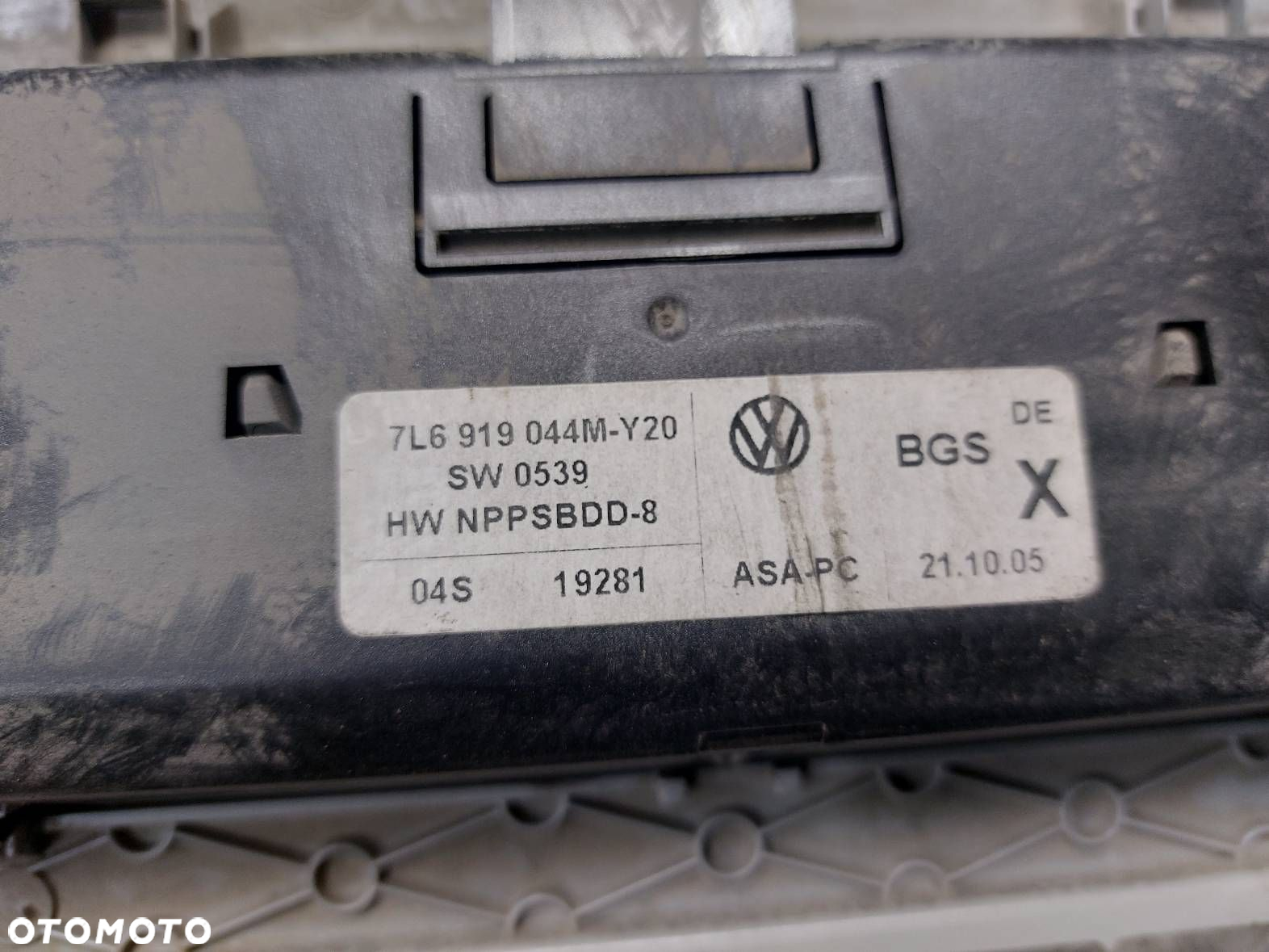 LAMPKA PODSUFITKI + PANEL WEBASTO VW T5 7H0858373 7L6919044M - 8