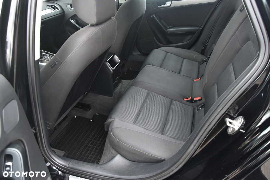 Audi A4 Avant 2.0 TDI DPF Attraction - 15