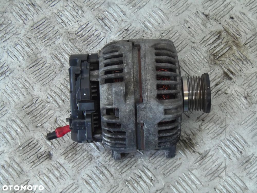 RENAULT LAGUNA II 1.9 DCI ALTERNATOR  0124525047 - 2