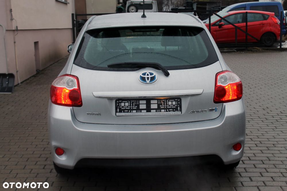 Toyota Auris - 8