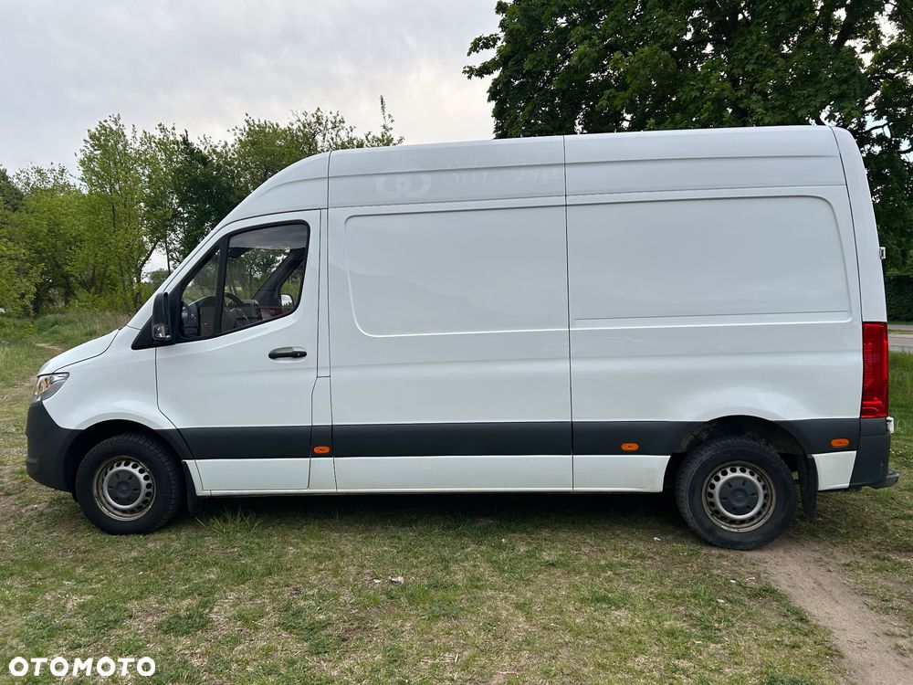 Mercedes-Benz sprinter - 2