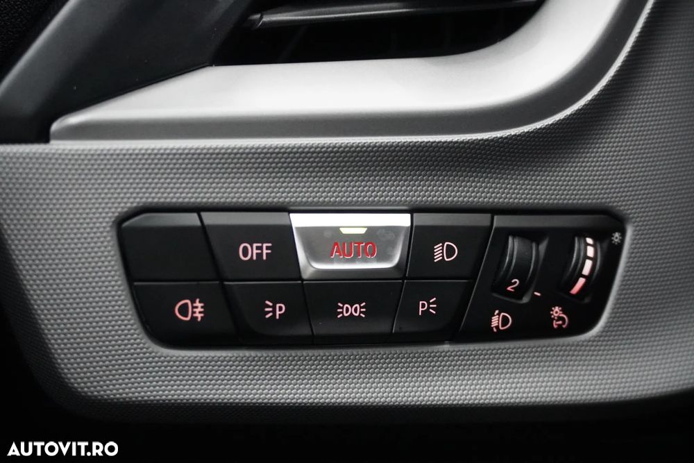 BMW Seria 1 118i Aut. - 14