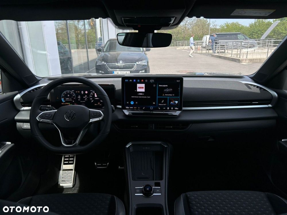Volkswagen T-Roc - 5