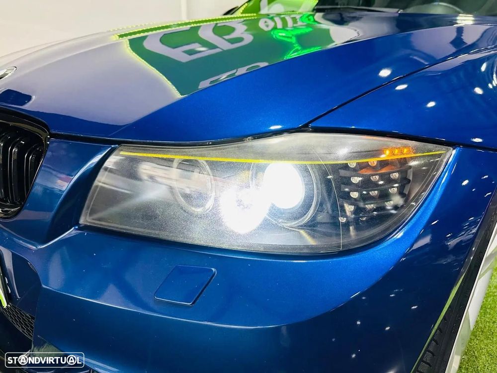 BMW 318 d Pack M - 22