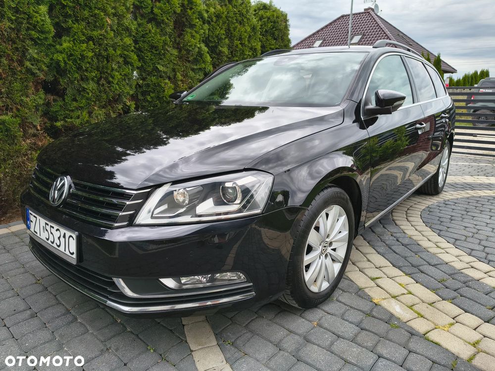 Volkswagen Passat 2.0 TDI DSG BlueMotion Technology Comfortline - 1