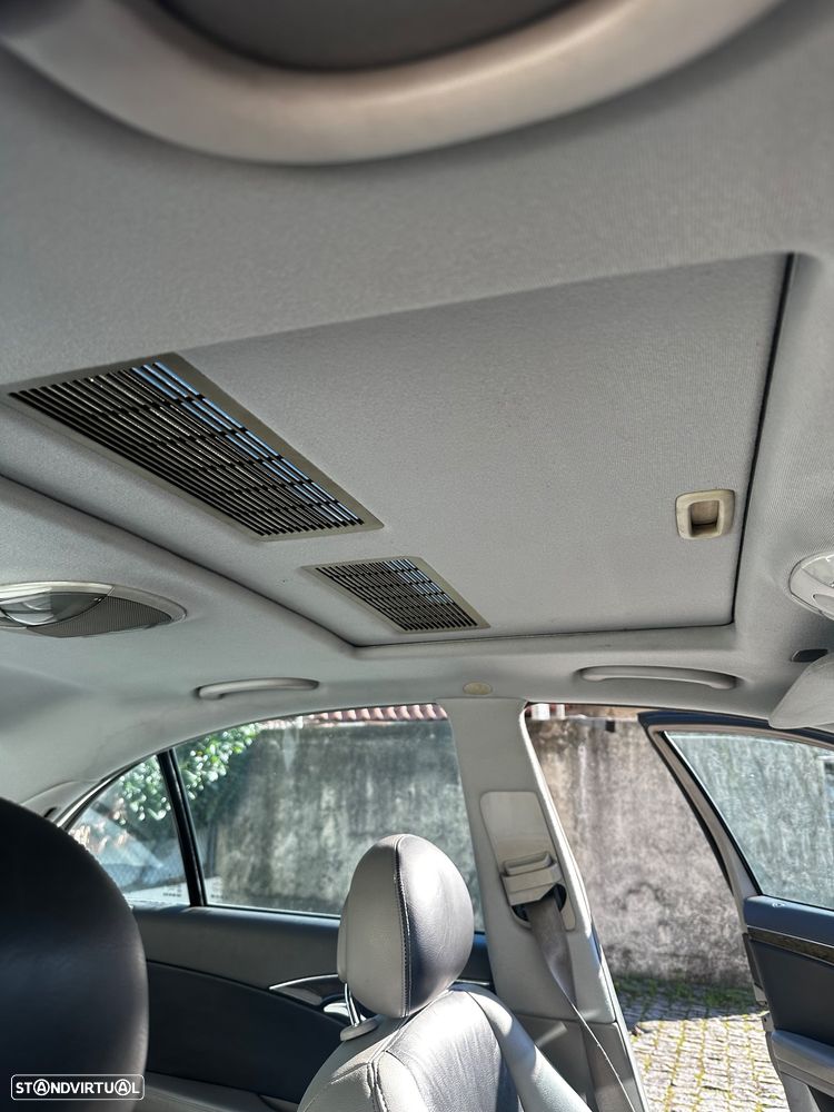 Mercedes-Benz E 220 CDI Auto Avantgarde - 4