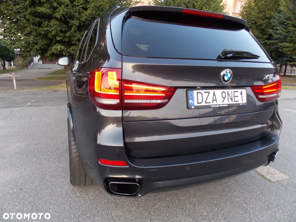 BMW X5 xDrive50i Sport-Aut - 10