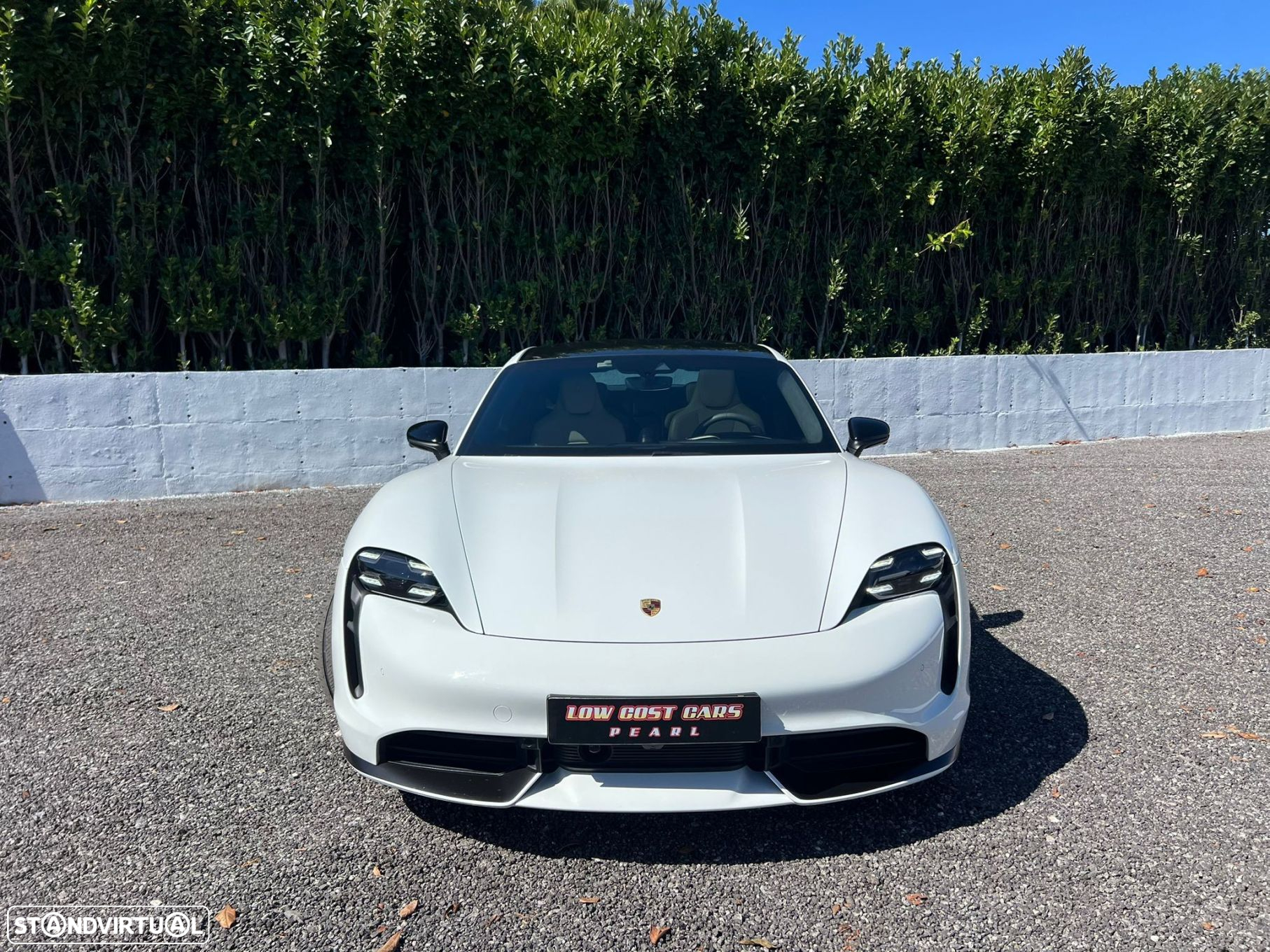 Porsche Taycan Turbo - 11