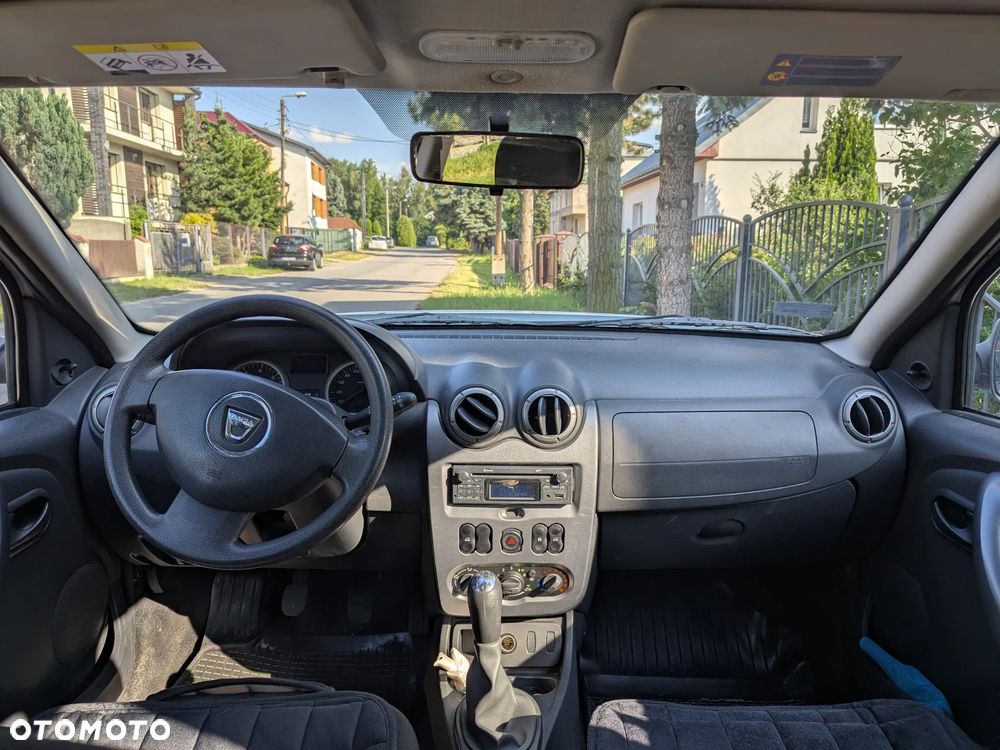 Dacia Duster 1.6 - 8