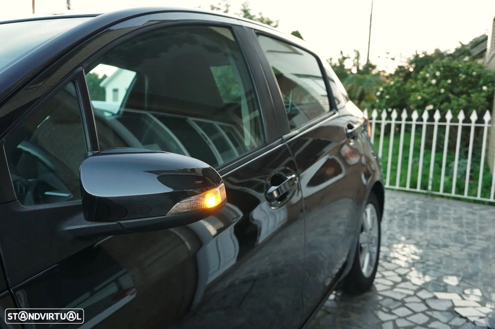 Toyota Yaris 1.0 VVT-i Comfort+AC - 32