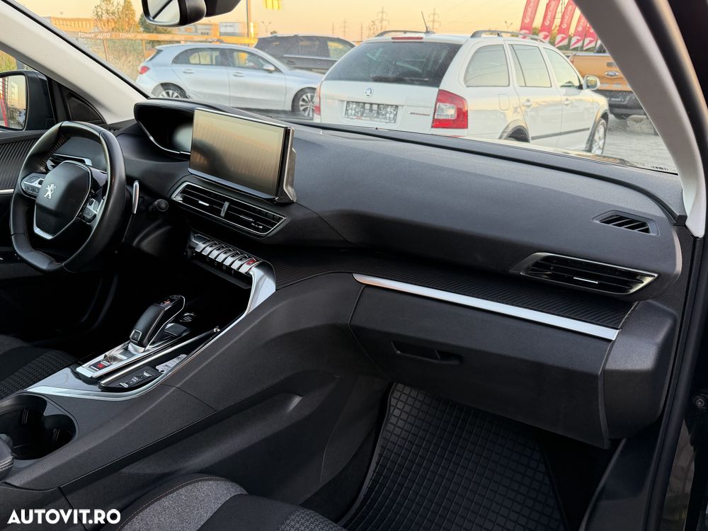 Peugeot 3008 PureTech 130 Stop & Start GPF EAT8 Active Pack - 17