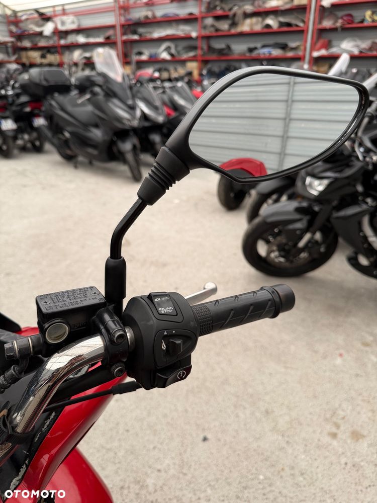 Honda PCX - 18