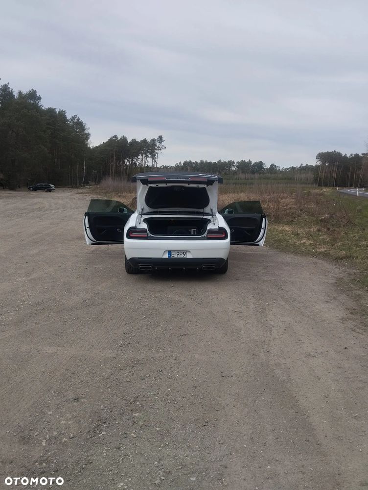 Dodge Challenger Automatik R/T Plus - 19