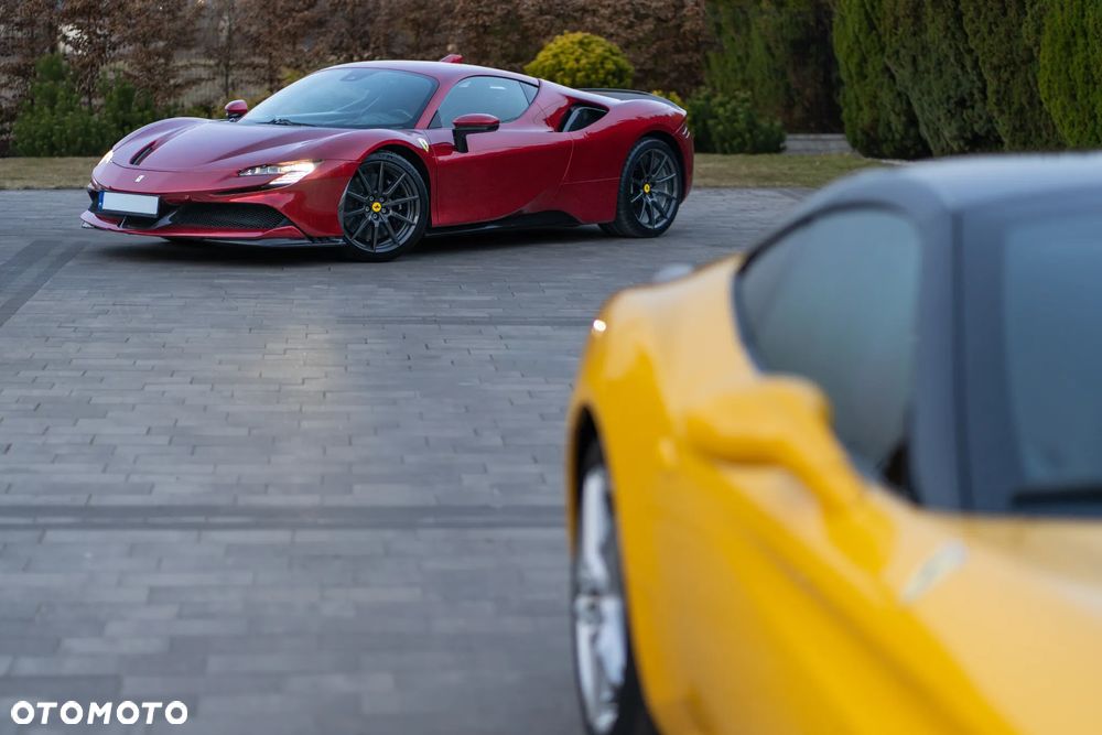 Ferrari SF90 Stradale - 10