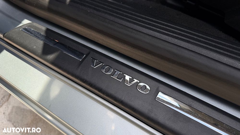 Volvo V40 D2 Momentum - 17