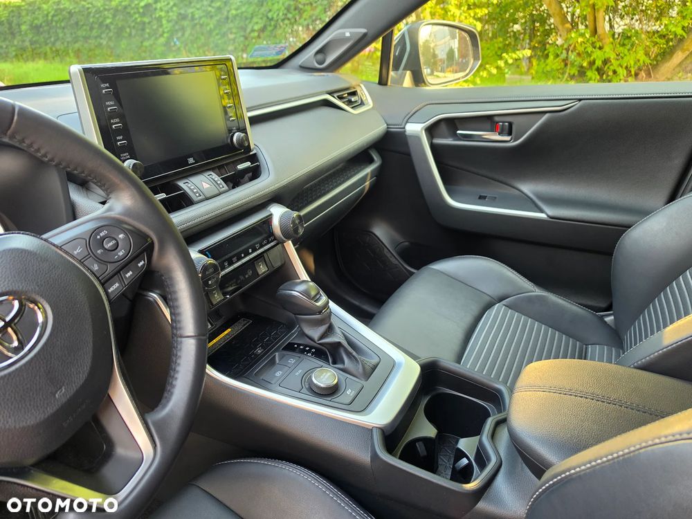 Toyota RAV4 2.5 Hybrid Black Edition by JBL 4x4 - 25