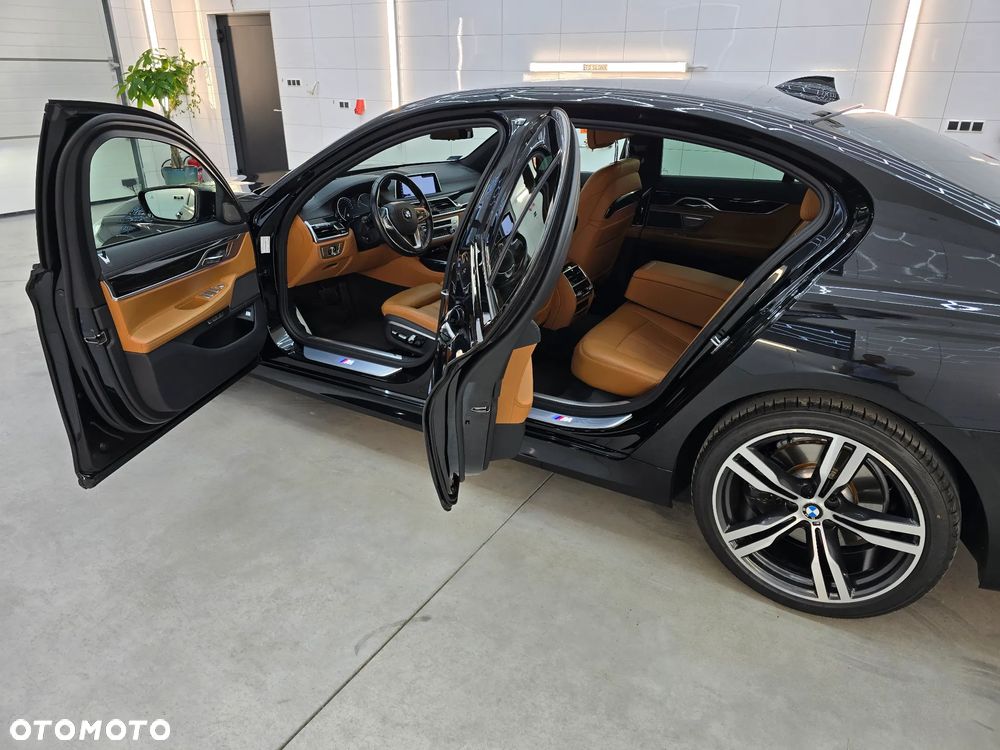 BMW Seria 7 730d xDrive - 12
