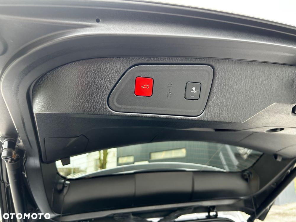 Peugeot 3008 225 e-EAT8 Allure Pack - 39