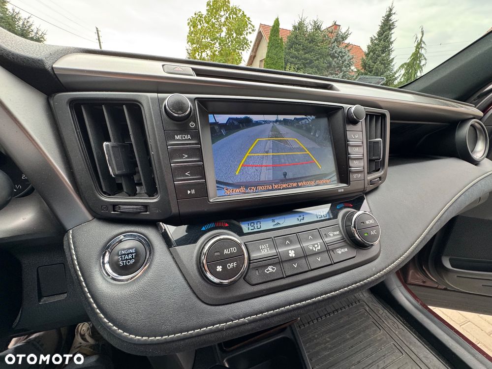 Toyota RAV4 2.0 D-4D Prestige 4x2 - 17
