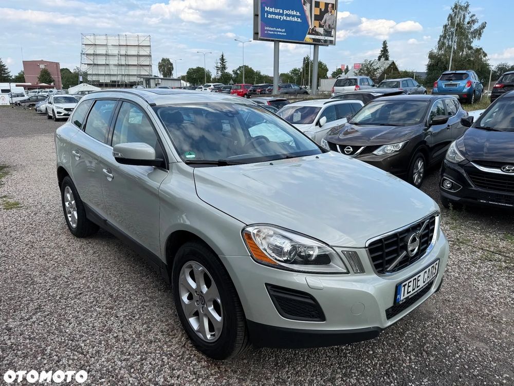 Volvo XC 60 D4 Momentum - 7