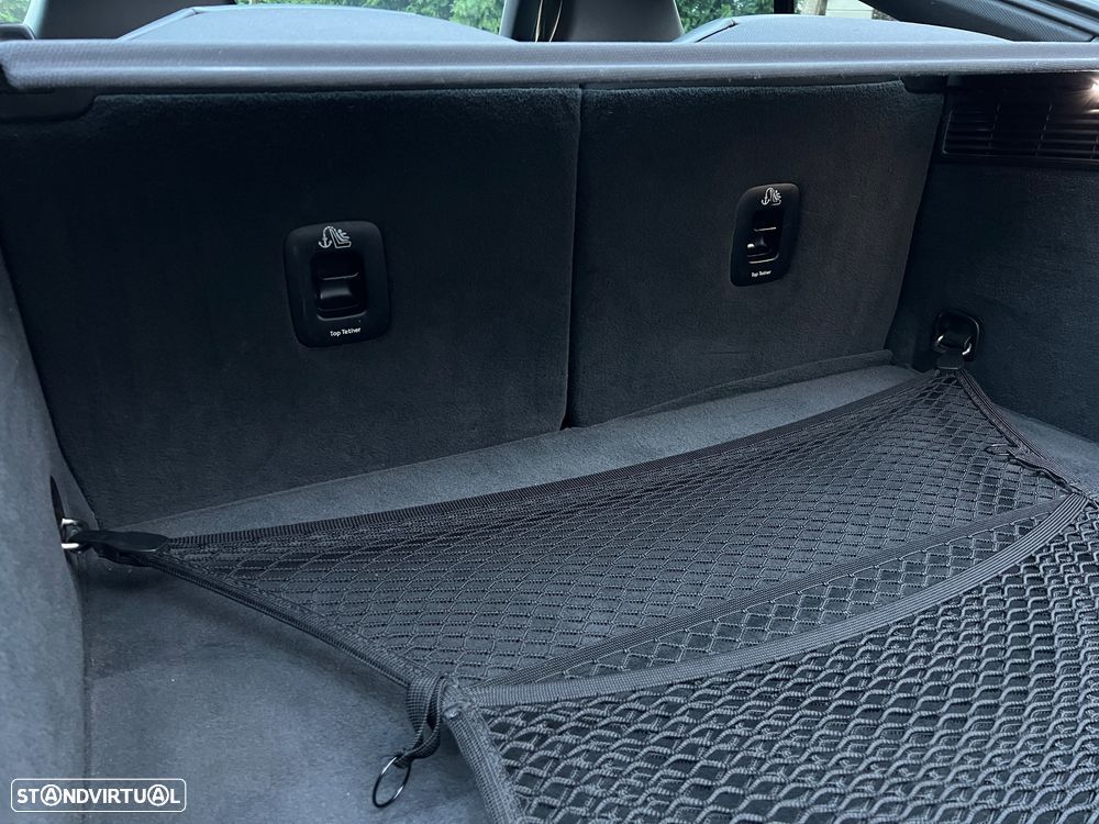 Audi TT Coupé 2.0 TDI S-line - 23