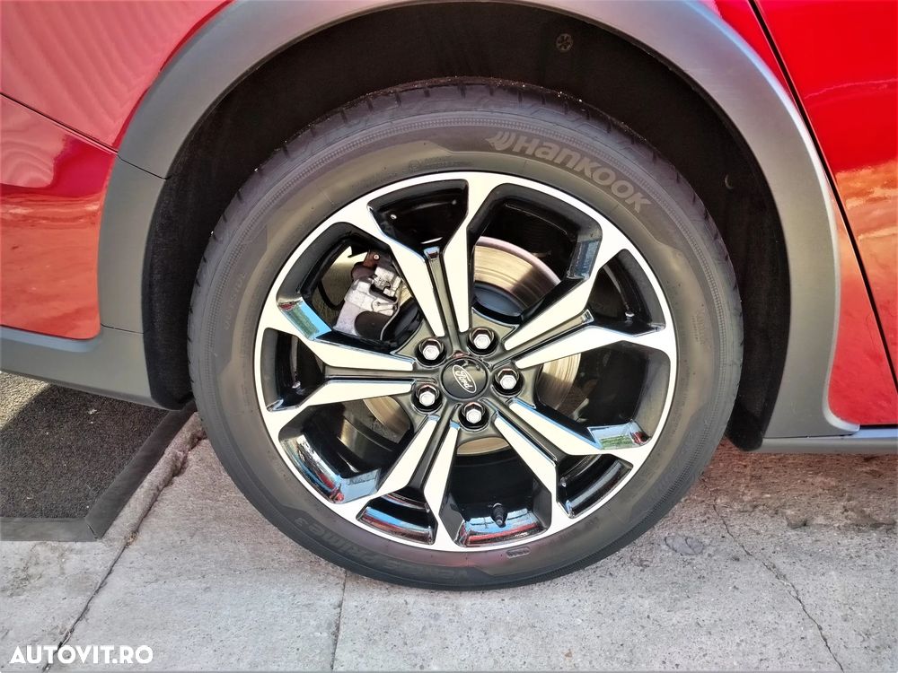 Ford Focus 2.0 EcoBlue Active Business - 6