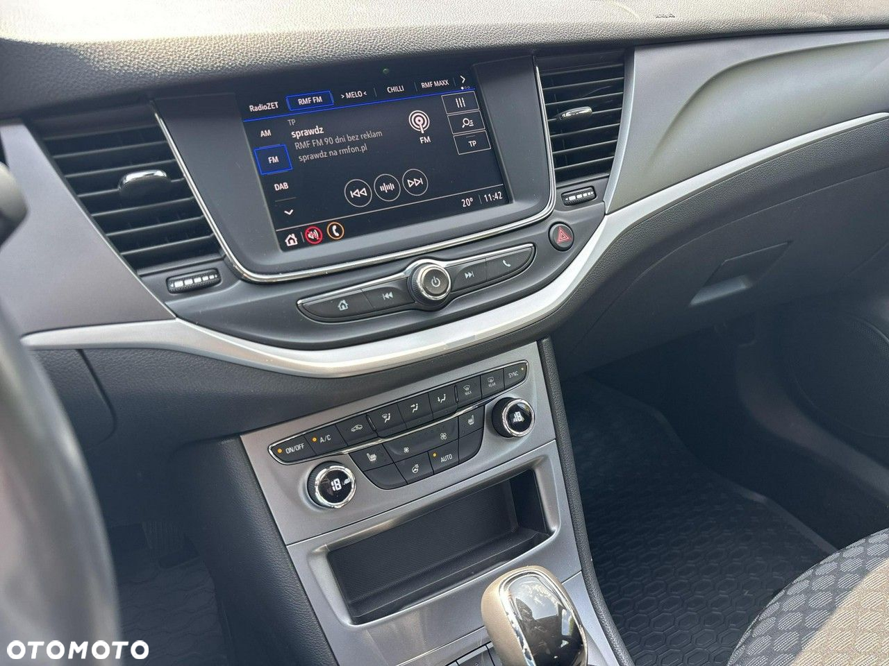 Opel Astra - 18