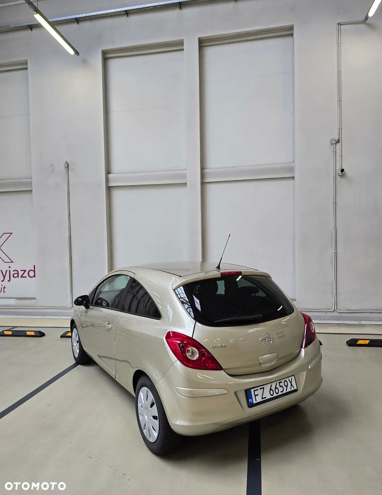 Opel Corsa 1.4 16V Innovation 110 Jahre - 26