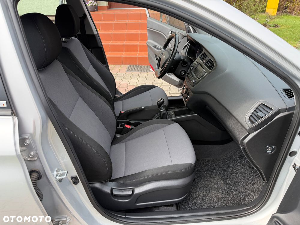 Hyundai i20 blue 1.0 T-GDI Passion Plus - 25