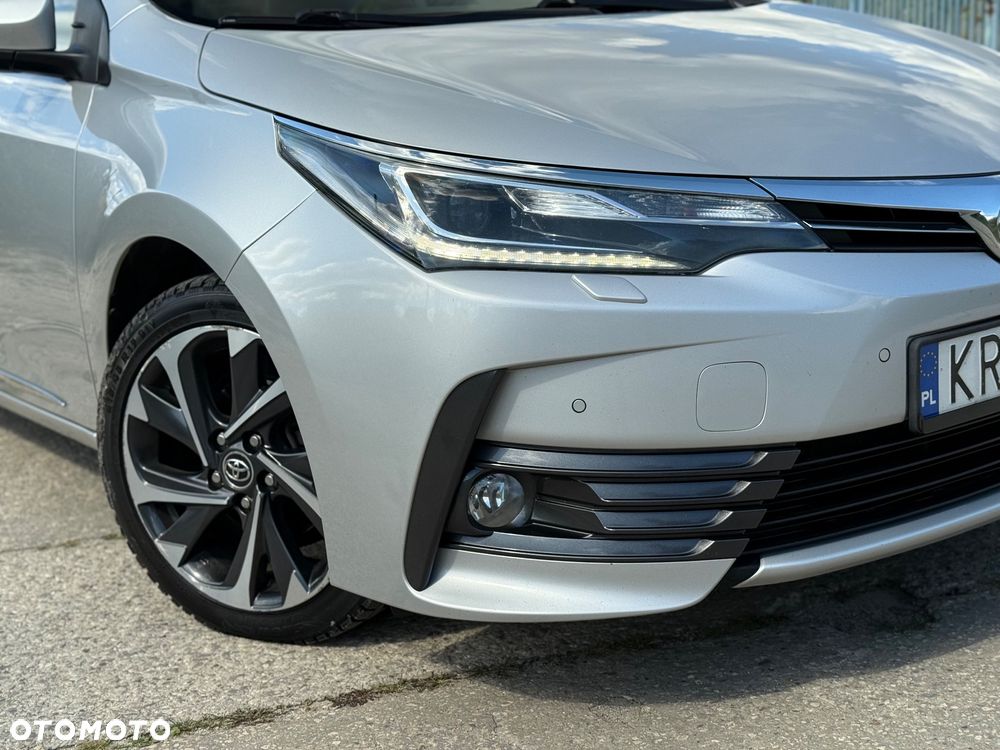 Toyota Corolla 1.6 Comfort - 13