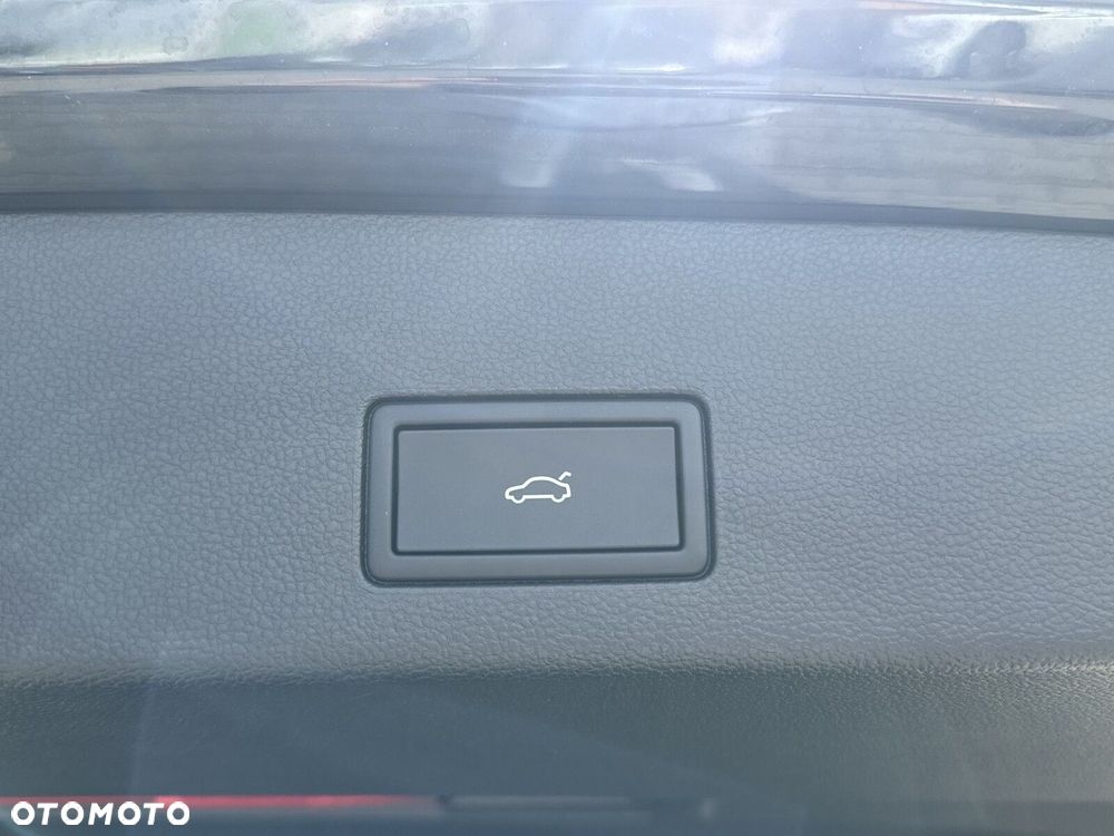 Volkswagen Golf Variant - 20