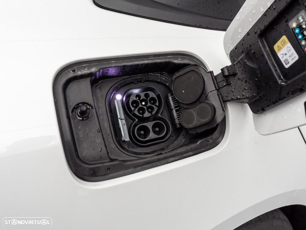 BMW i4 eDrive40 Pack Desportivo M - 14
