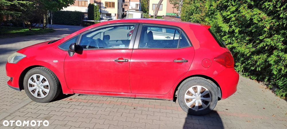 Toyota Auris 1.4 D-4D Luna - 5
