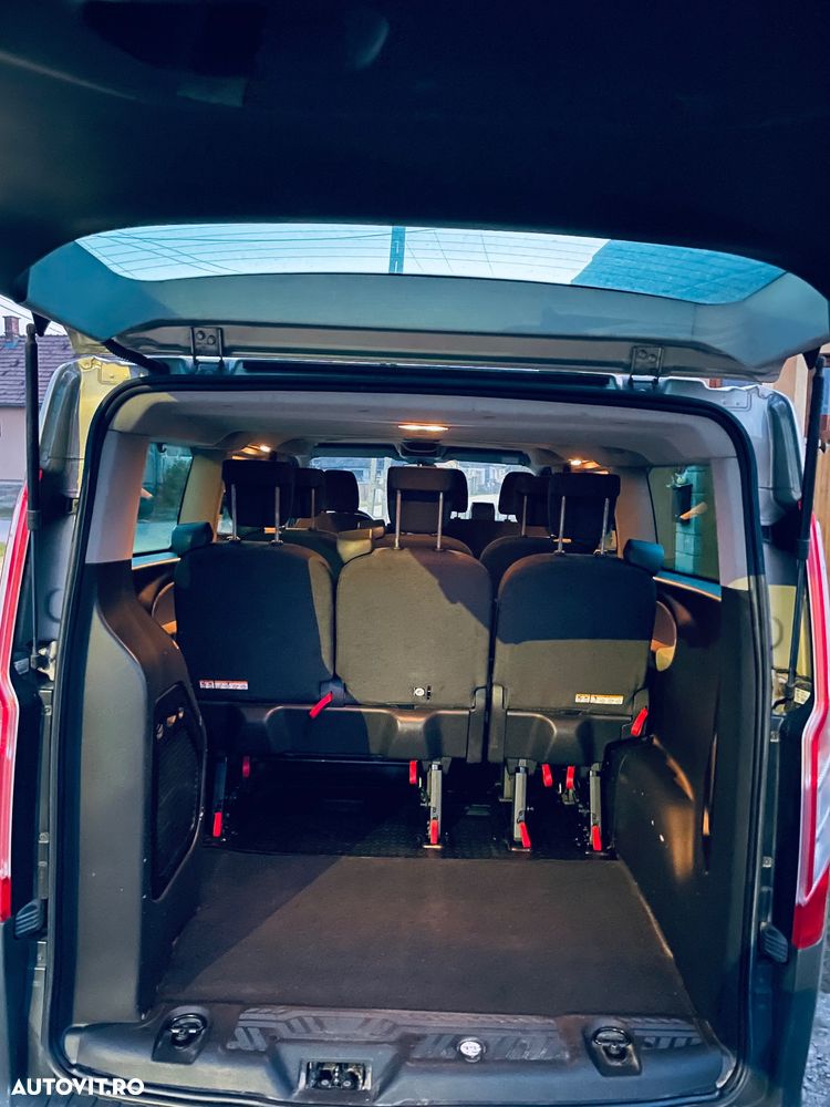 Ford Tourneo Custom - 6