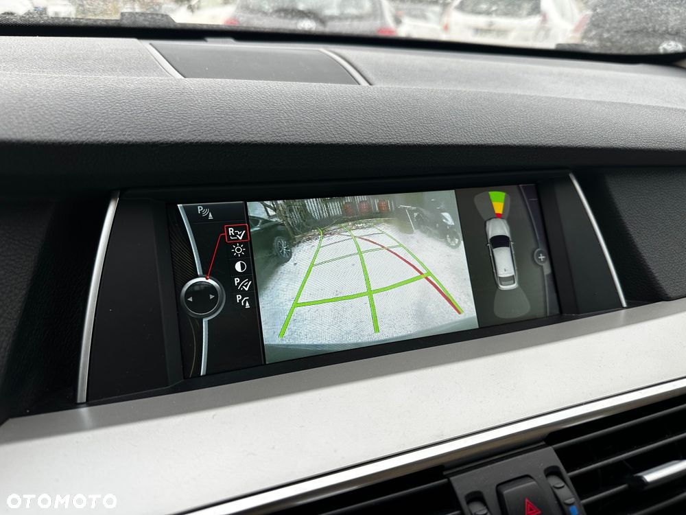 BMW Seria 5 - 32