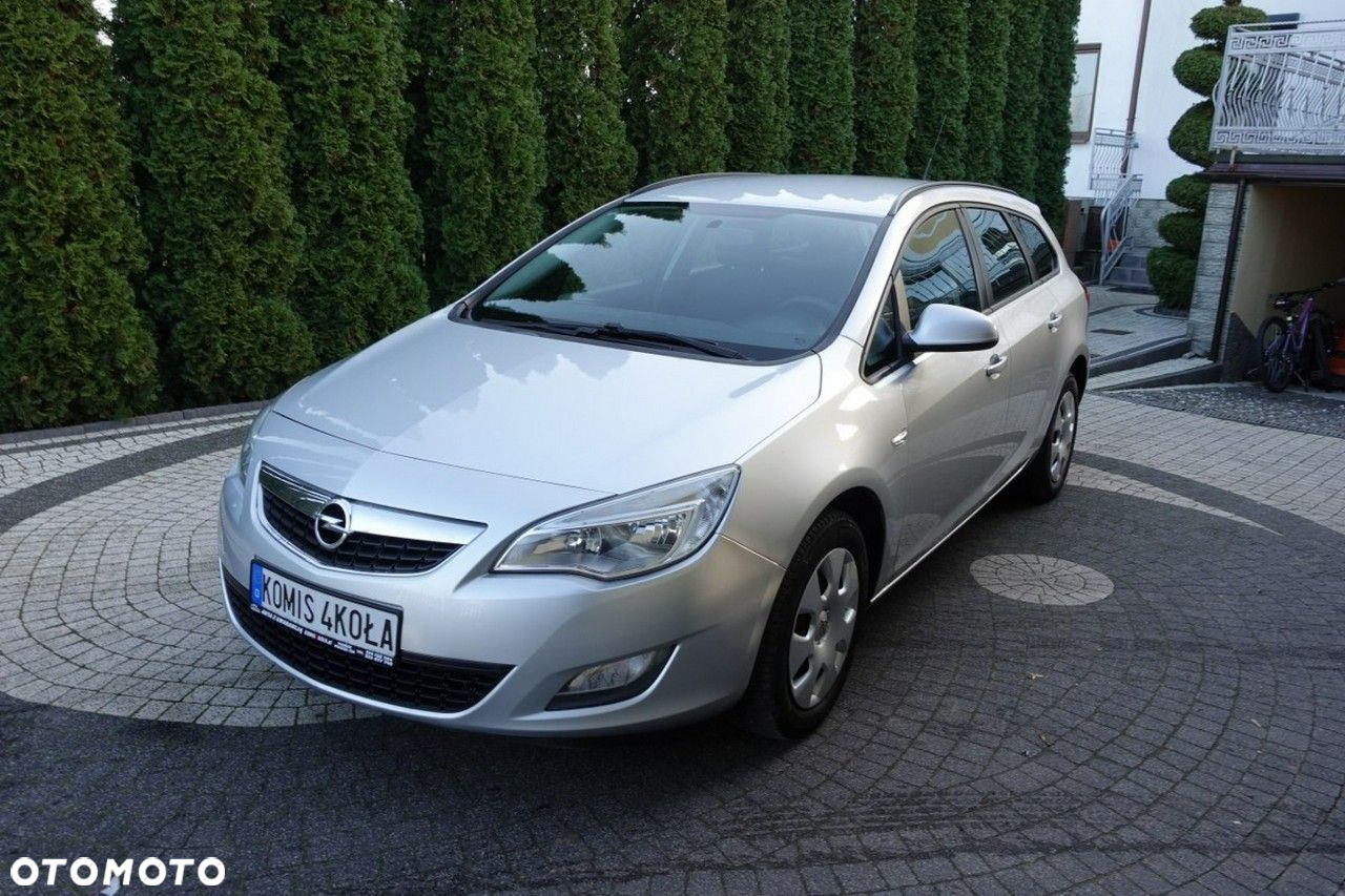 Opel Astra - 8
