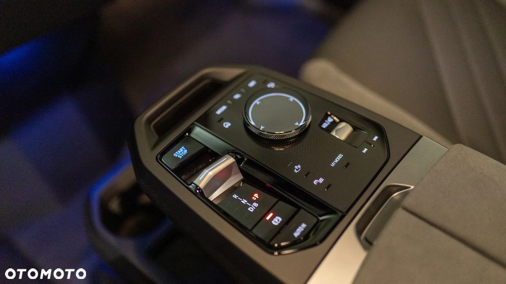 BMW iX xDrive45 100.6kWh - 26