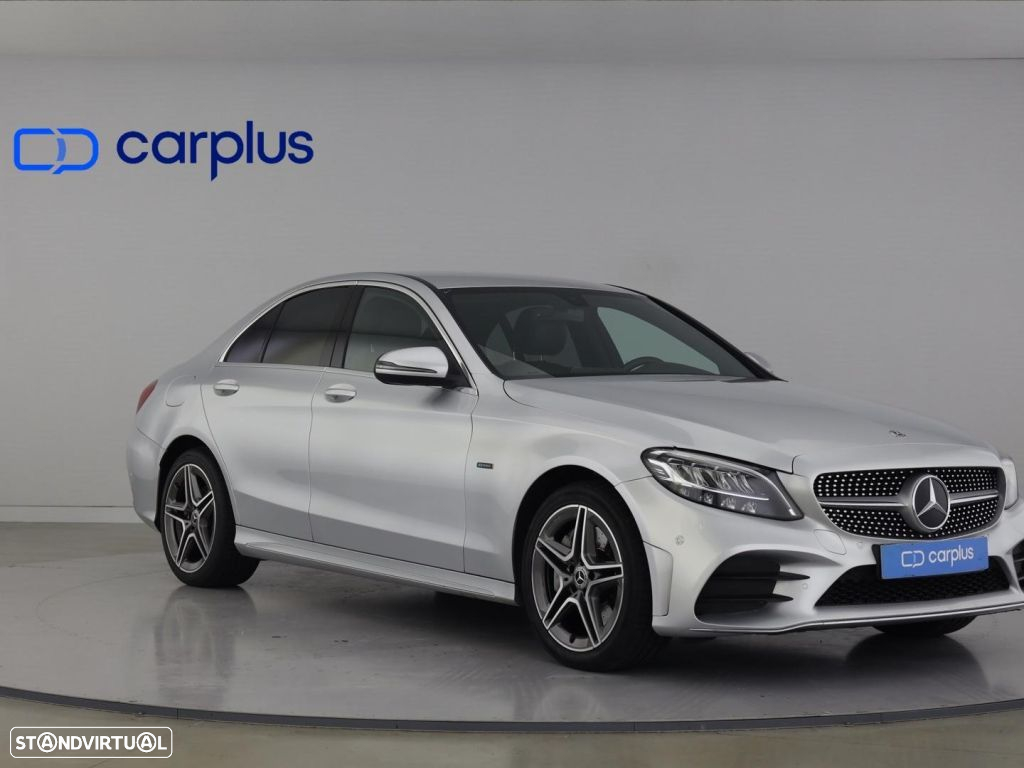 Mercedes-Benz C 300 de AMG Line - 2