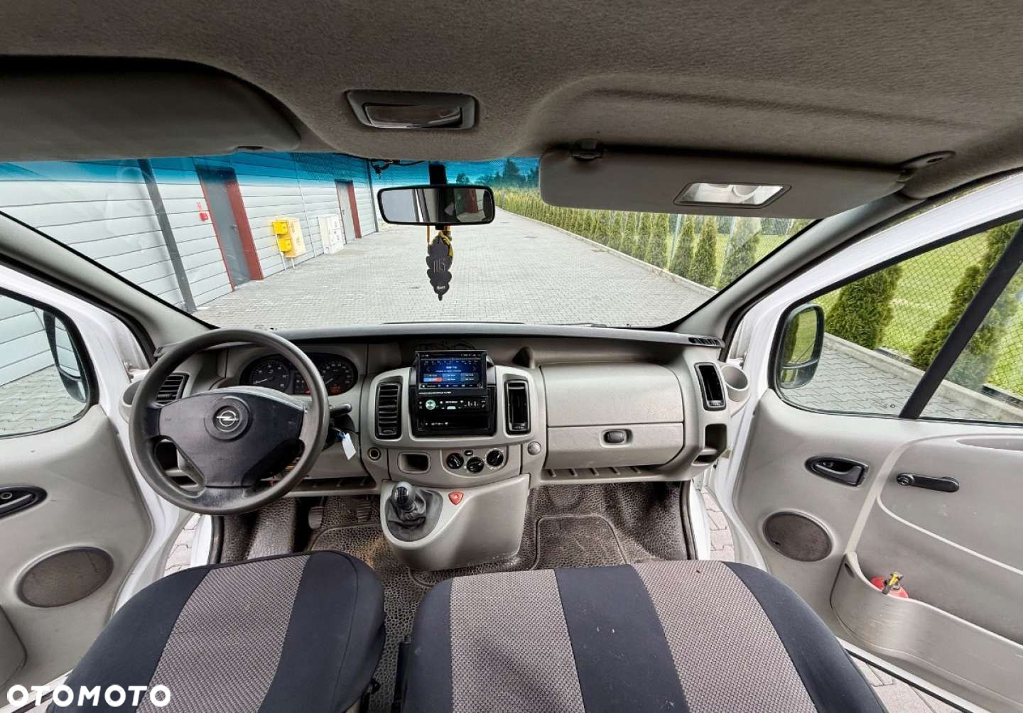 Opel Vivaro - 19
