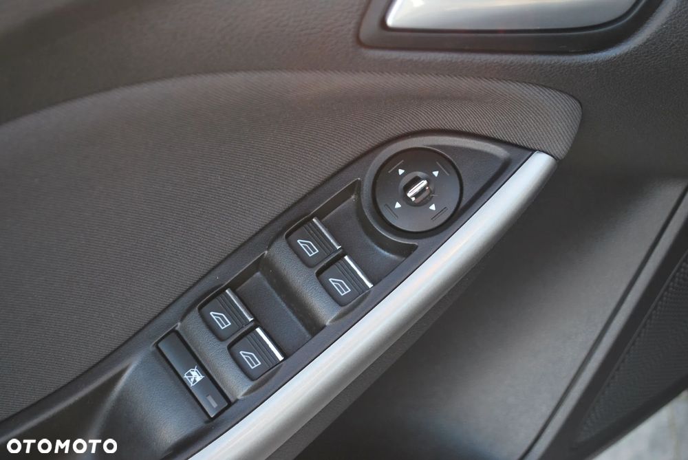Ford Focus - 11